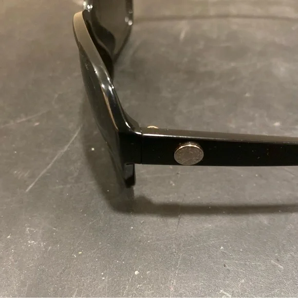 DKNY DY 4087 3540/8D Solid Black 59-16-135 Sunglasses G29/2 - Picture 2 of 10